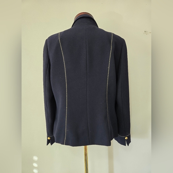 JAQUES VERT Navy Blue Women's Blazer with Gold Accents. Size 12 - Picture 5 of 11